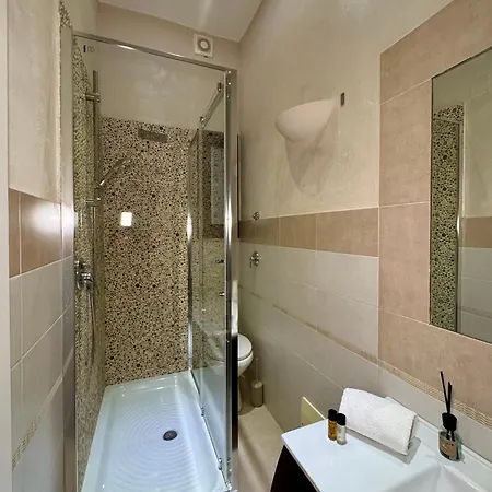 Summer Wind בית הארחה